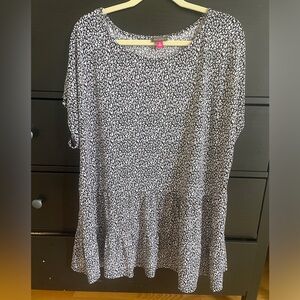 Vince Camuto Tier Top